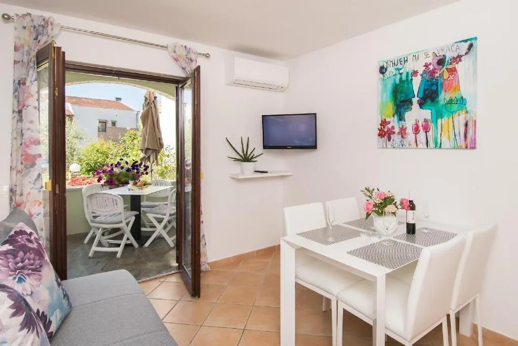 Motovunska 39B Apartment Porec